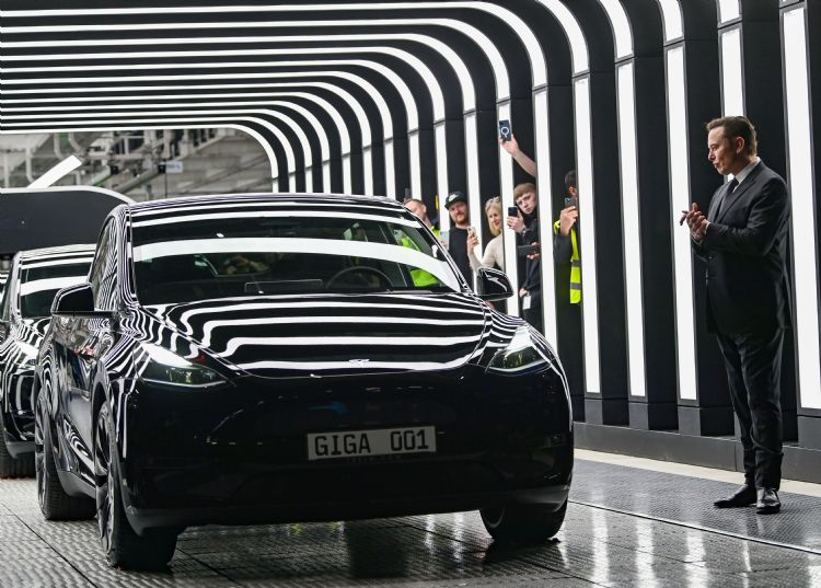 1Q22交车31万辆、年增68% Tesla自驾纯视觉战略商用续深化