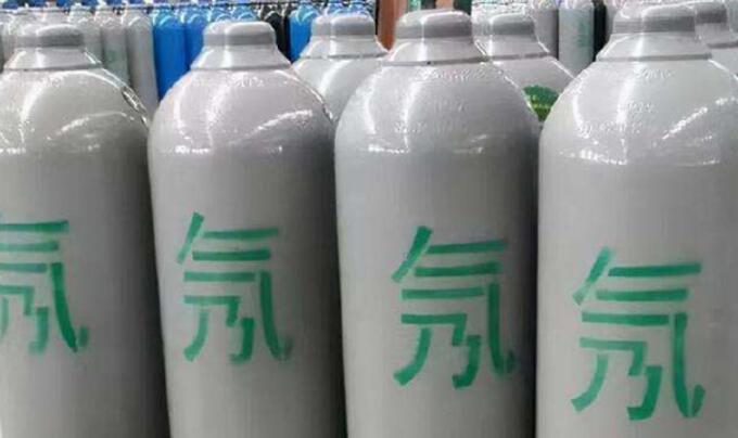 俄乌战争“扎芯 ” 国产半导体企业机会来了？
