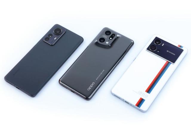 电竞游戏手机哪家强？体验小米12，OPPO、iQOO旗舰手机的游戏模式