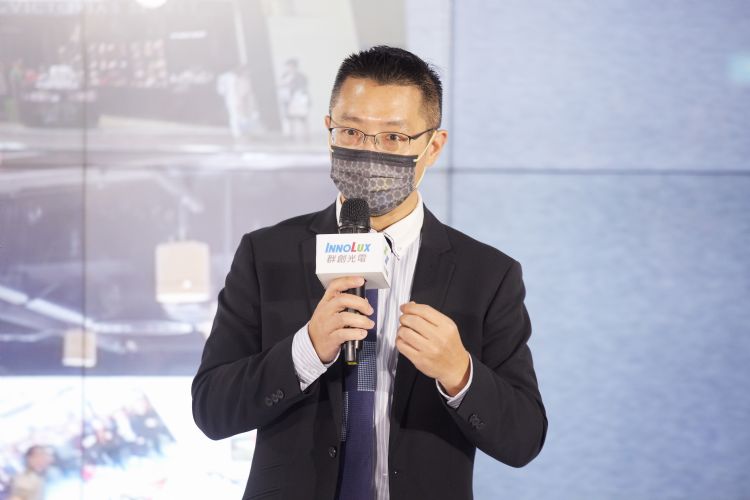 面板在科技浪潮中变身 洪进扬：带动四大趋势