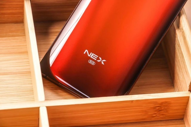 vivo 消费者驱动和设计驱动"后，销量同比增长超10%
