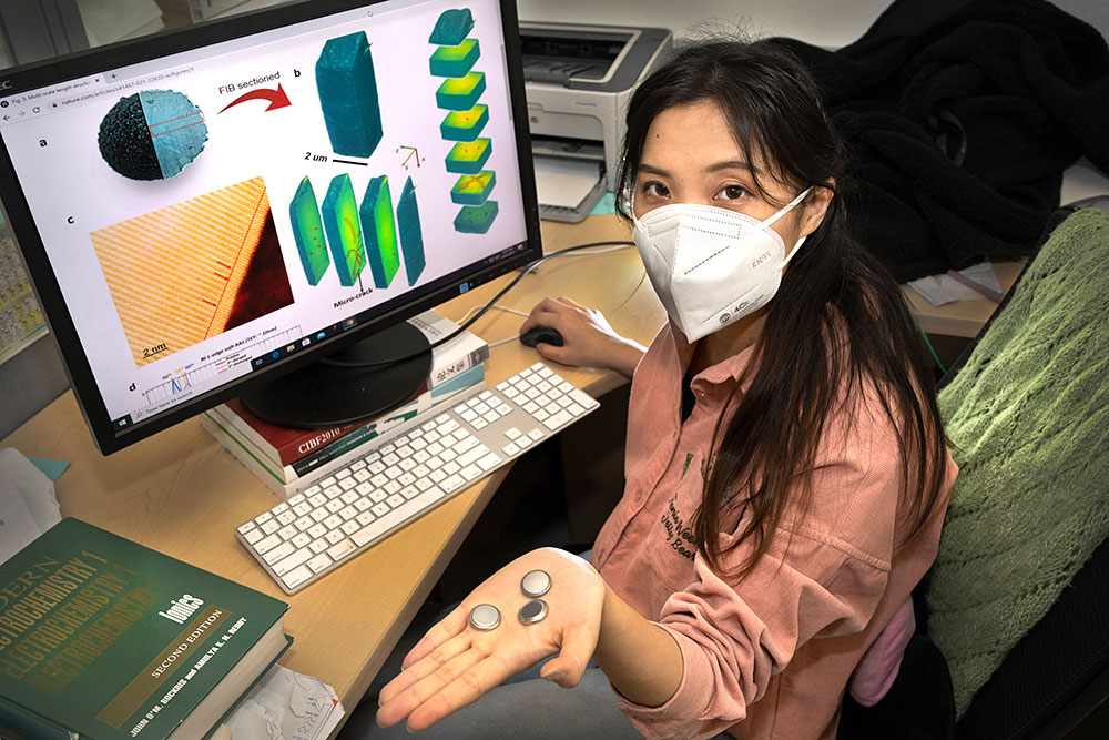 科学家发现稳定正极材料的新方法 防止电池降解和安全问题