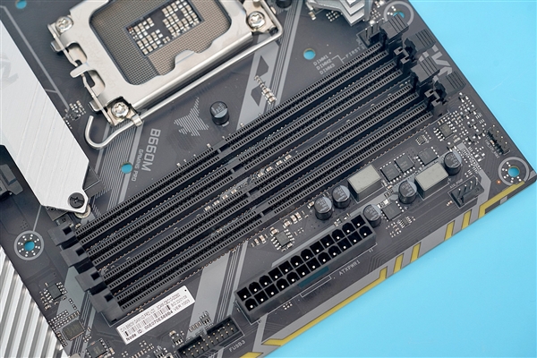 最优性价比装机选择！七彩虹CVN B660M GAMING PRO V20主板图赏
