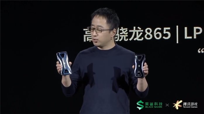 腾讯黑鲨游戏手机3/Pro正式亮相