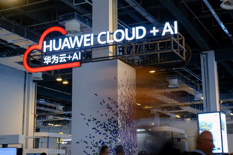 企业数码转型推动国内云端市场成长。法新社