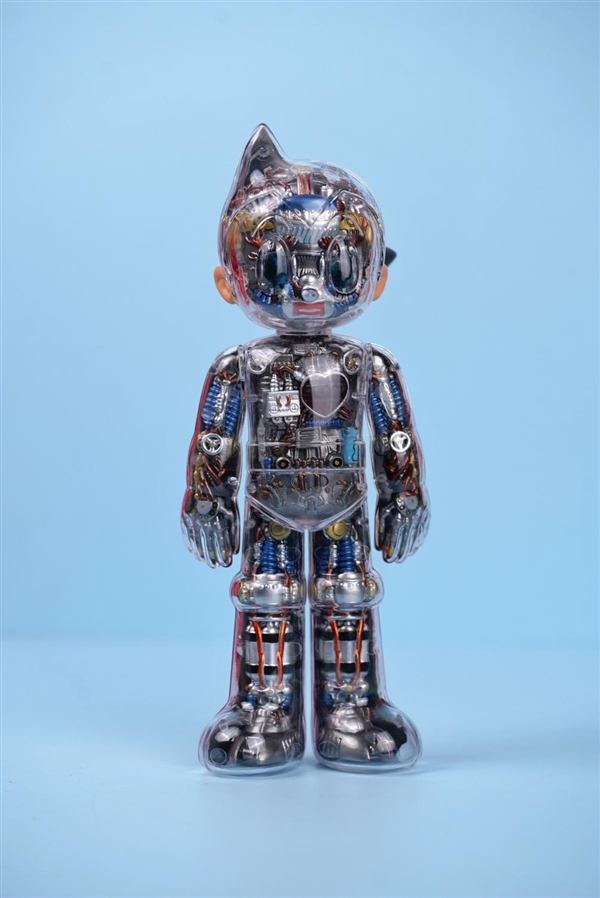 Redmi Note 11T发布会邀请函图赏:竟是铁臂阿童木 三种形态