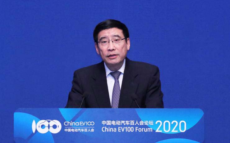 工信部部长苗圩：新能源汽车长期向好的发展态势不改
