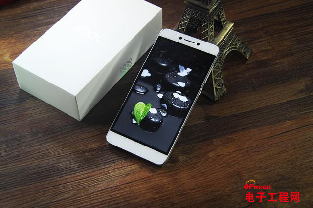 乐视酷派cool1 dual评测：硬件负利润的极致 对标红米Pro、魅蓝E
