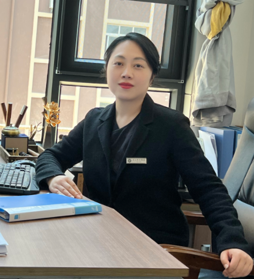 张薇薇：酒店送餐机器人虚拟仿真与人机交互设计应用研究