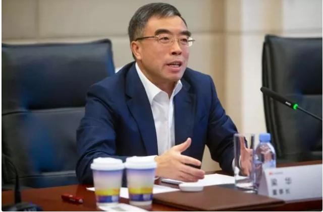 那些“围堵”华为的人，为何如今变卦了？