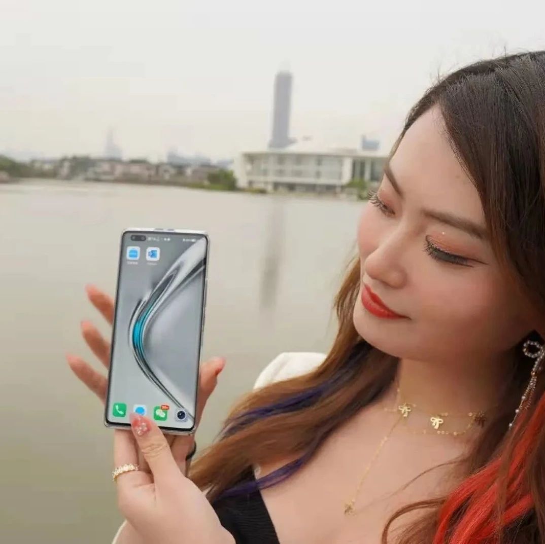 轻奢版开售在即，荣耀V40体验如何？