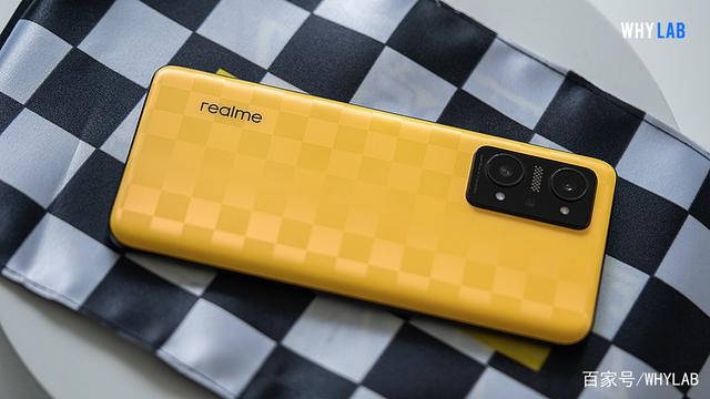 realme Q5 Pro 体验：要做中端性价比圈中，最「卷」的崽？