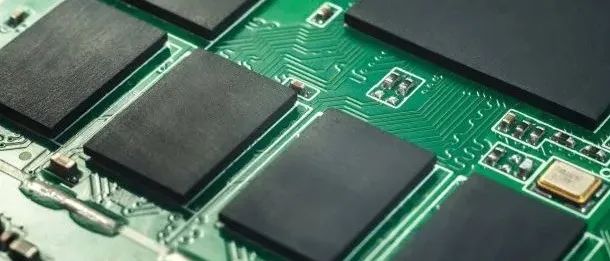 电子封装的可靠性：缺陷与失效的分析技术