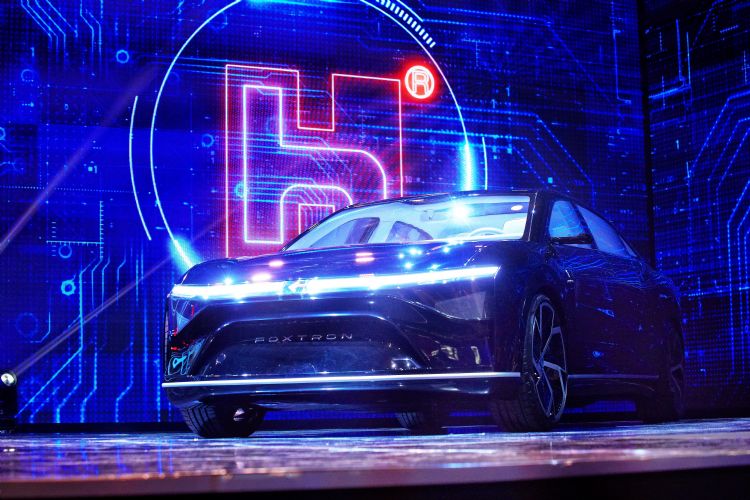 富士康车用半导体厂2023年量产 要让下游不再怕缺料