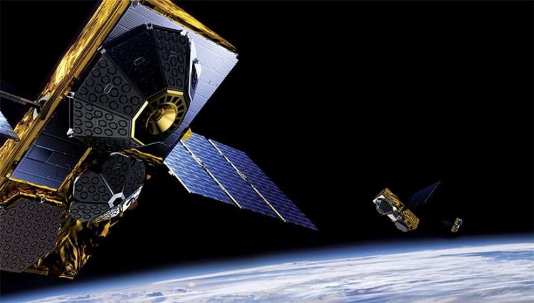 Globalstar证实与一家全球大型客户合作部署新卫星通讯网络，分析认为这家客户可能是苹果。Globalstar