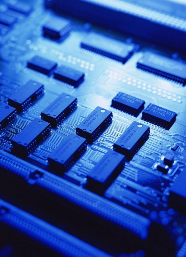 iPhone基带芯片全部转单,供应链将重新洗牌