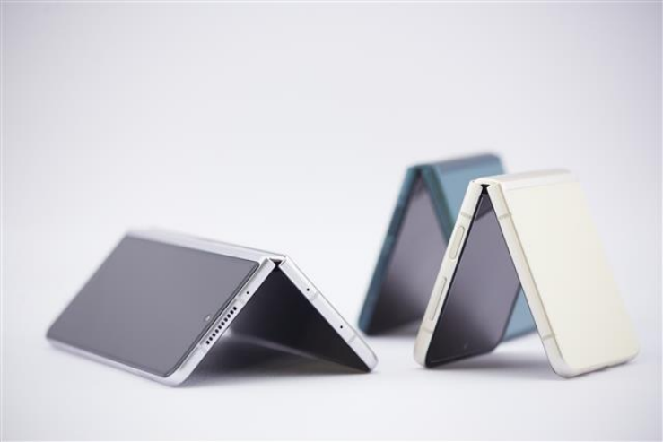 台媒：华为开始量产下代可折叠手机 价格或低于Galaxy Z Flip 3