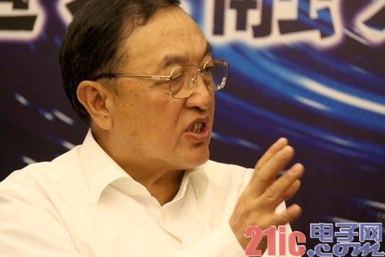 柳传志再反思：用社交方式来做业务 选对领军人