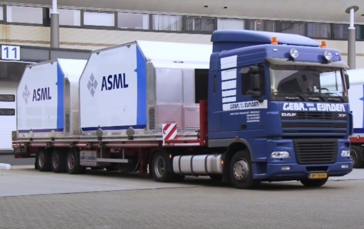 ASML：高数值孔径EUV原型机2023上半年完成