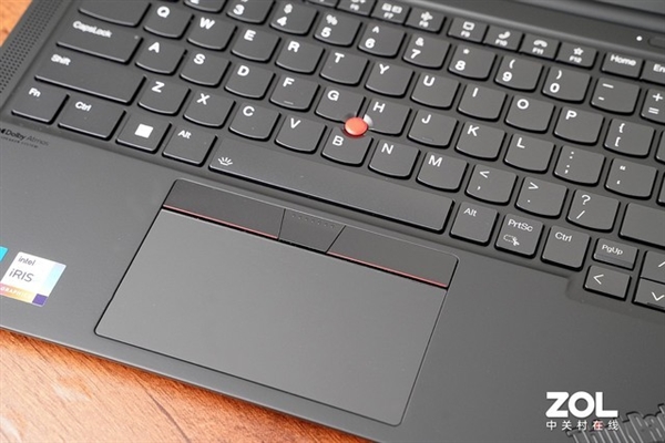 旗舰小黑性能、做工更强了！ThinkPad X1 Carbon 2022评测