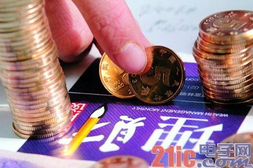 余额宝的竞争对手们 各耍一把牌