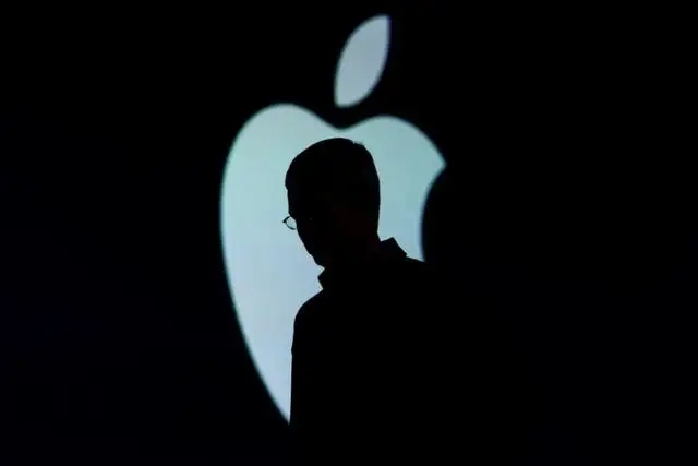 刚刚创下新高的苹果再度自傲，iPhone14提价必将遭受挫败