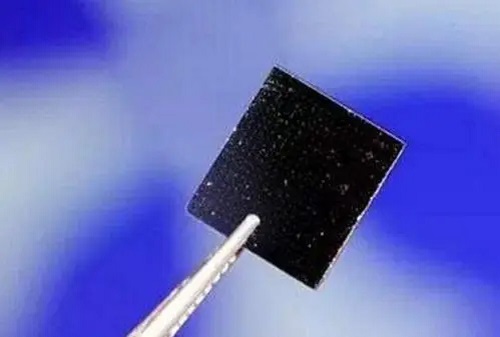 石墨烯在锂离子电池中的大规模应用难点与争议解析