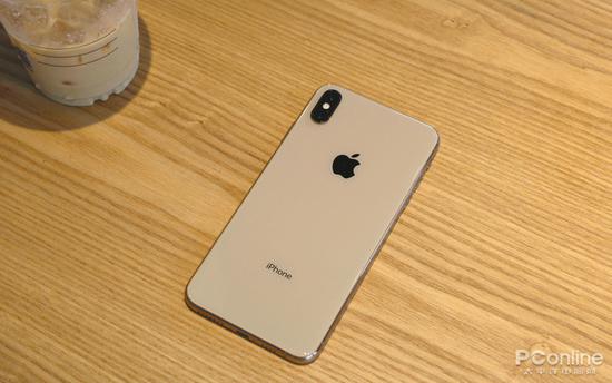 苹果iPhone XS/XS Max红色版曝光：售价万元