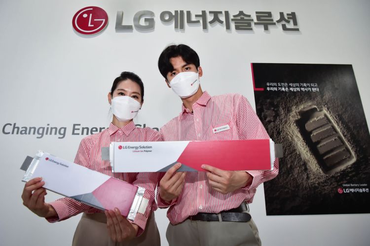 美国NHTSA对电动车安全把关日趋严谨，LGES成为开刀对象。LGES