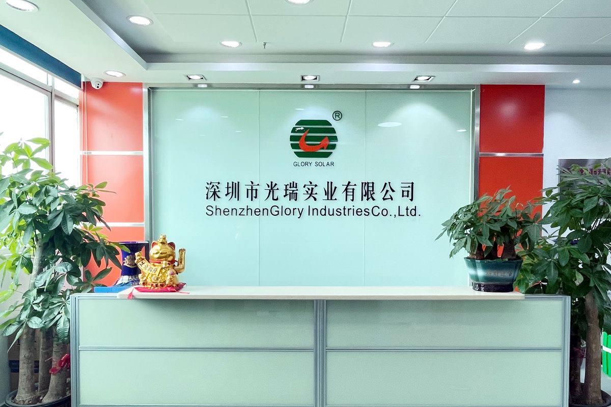 光瑞实业推出500W太阳能板,大功率户外电源优秀搭档-充电头网