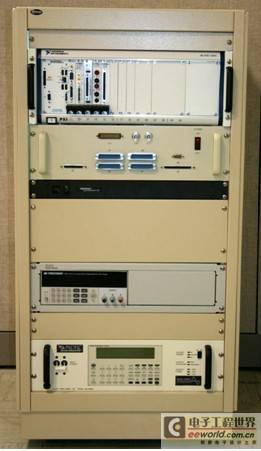 采用NI LabVIEW 及PXI 为海军飞机通信开发数字测试设备