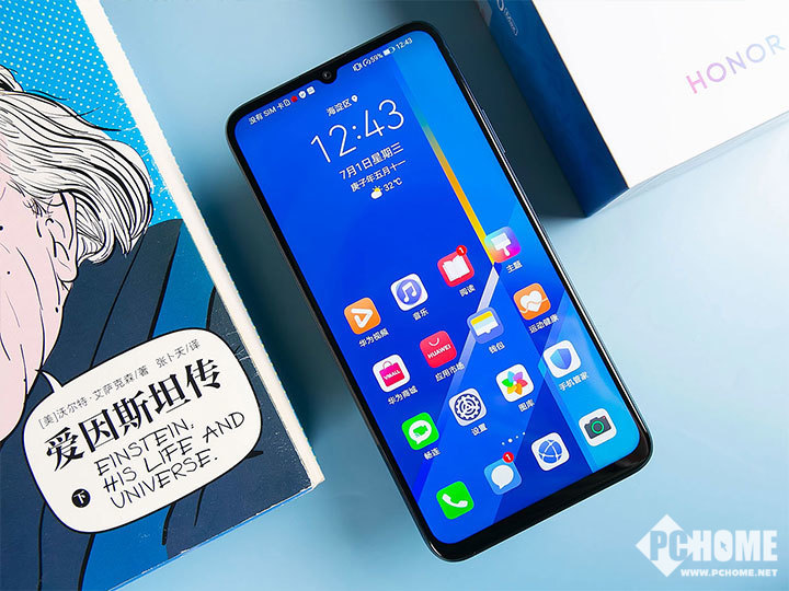 清晰护眼沉浸省电 荣耀X10Max大屏体验实测