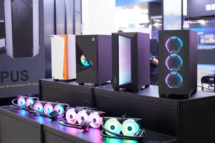 电竞产品经历新旧机种交接期，期望第3季恢复成长动能。DIGITIMES数据照片