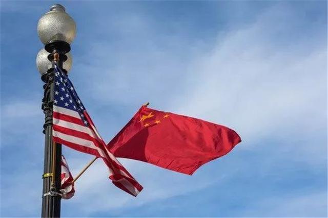 贸易战恶果显示，全球芯片短缺，美媒：中国或成“大赢家”