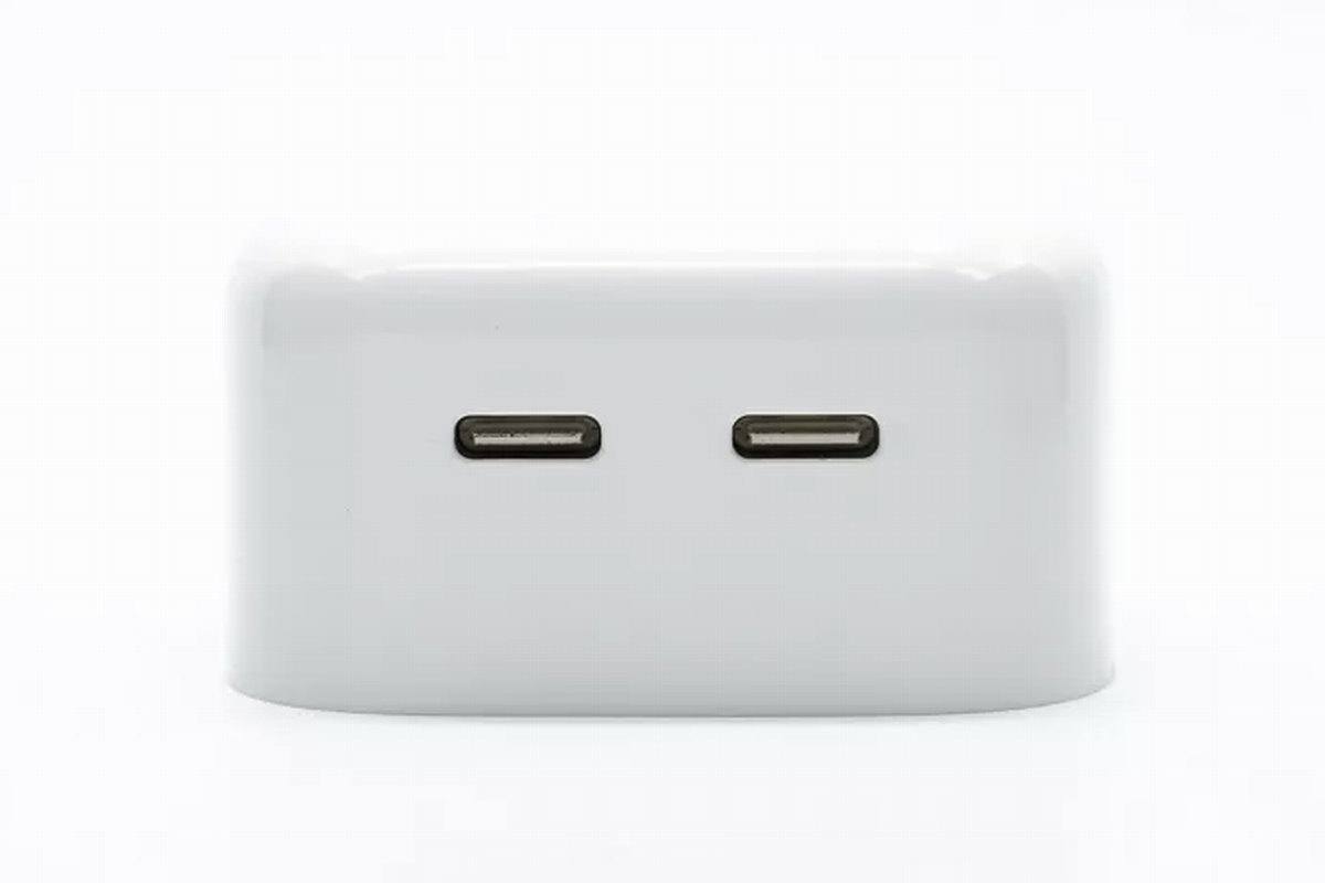 网传苹果双PD快充难道是它?mophie推出双USB-C充电器-充电头网
