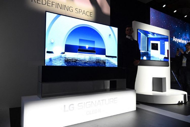 京东方传正准备商用化电视用的大尺寸OLED面板。法新社