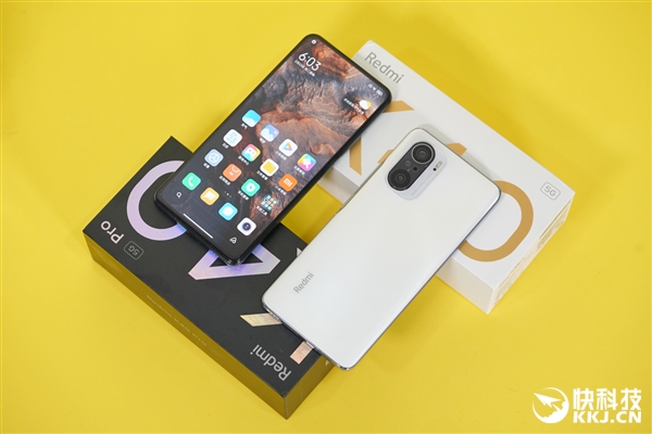 骁龙888+首发360Hz!RedmiK40Pro开箱图赏