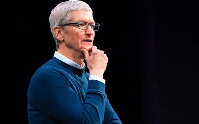iPhone13最新售价确定，库克也出手了，网友：这下纠结了