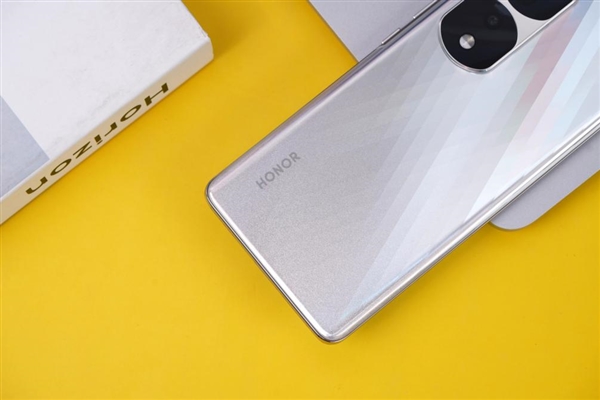首发5400万IMX800视频主摄！荣耀70 Pro开箱图赏