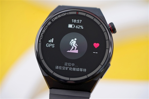 4688元奢华旗舰！华为WATCH GT 3保时捷设计版开箱图赏