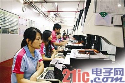 苹果供应商伯恩光学曝违规用工 5名大陆工人自杀