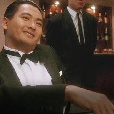 腾讯花30亿买壳，创始人用7年套现