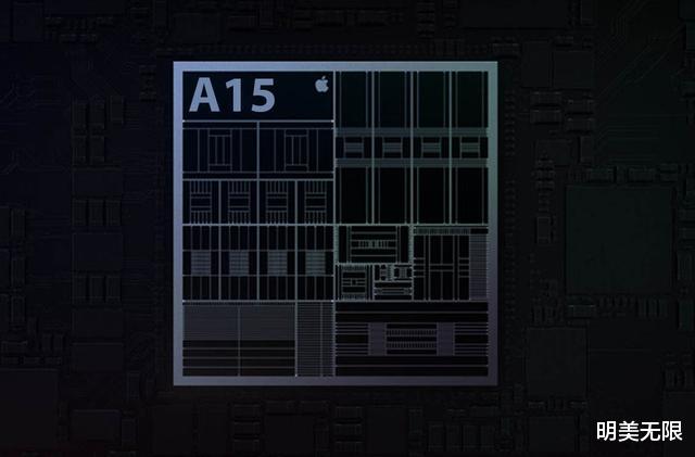 iPhone13成为“堆料王”，苹果终于不再挤牙膏了！