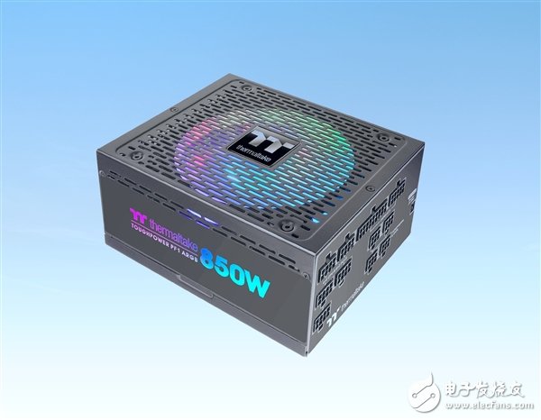 曜越科技推出一款全新PC电源 最高1200W