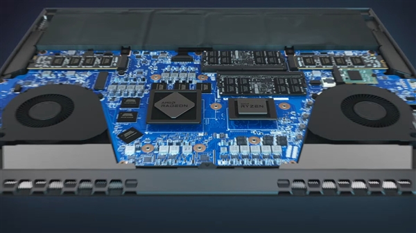 苹果“触控栏”灵魂附体！海盗船杀入游戏本：AMD 3A卖2万