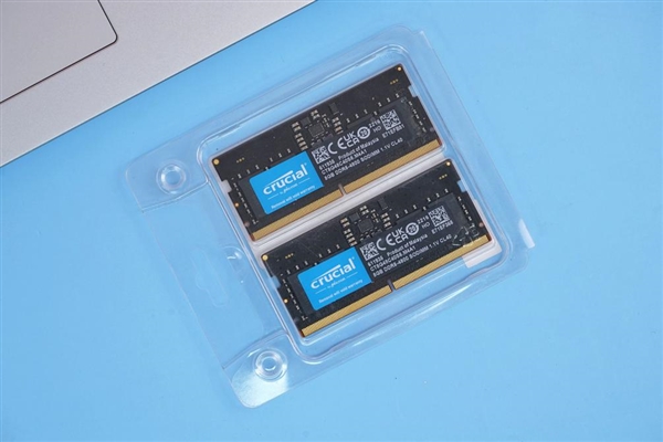 比DDR4快50%！英睿达DDR5-4800 8GB笔记本内存图赏