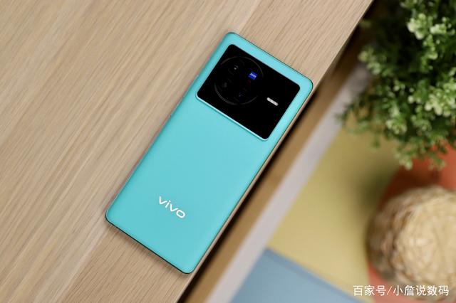 预算 3500 左右，有哪些兼顾性能和外观的手机？