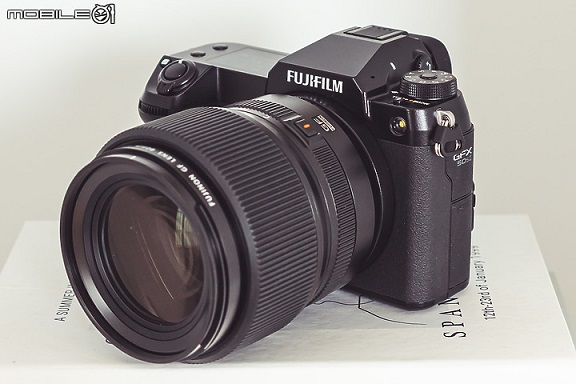 Fujifilm GFX50S II 评测报告｜6.5级 IBIS 超有感 规格齐备的中片幅之选！
