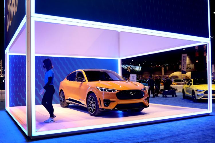 Mustang Mach-E锂电池组制造成本达总成本约40%。法新社