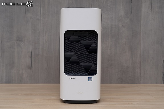Acer ConceptD 500 桌机与 CP7 显示器 别具风格的创作者组合！